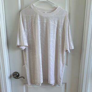 Lululemon relaxed fit training tee color white